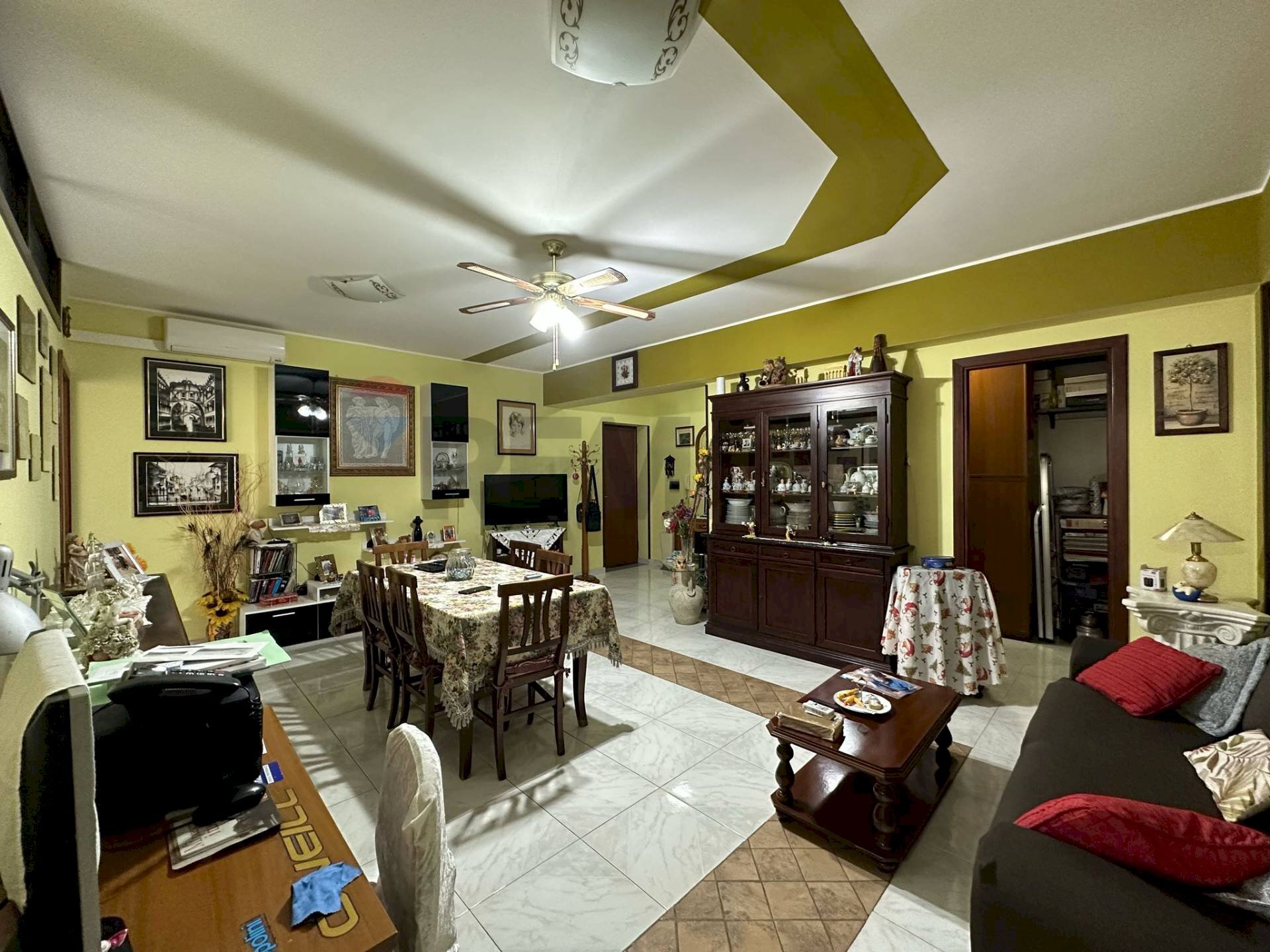 Sala da pranzo - Appartamento Via Papa Giovanni XIII
 
8, Pace del Mela - foto 3