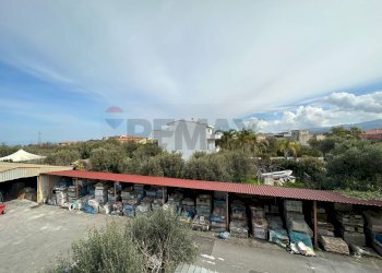 Edificio all\'aperto - Appartamento Via Papa Giovanni XIII
 
8, Pace del Mela - foto 28