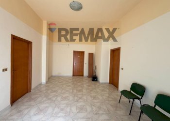 Stanza vuota - Locale Commerciale Via San Marco
 
6, Santa Flavia - foto 9