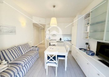 Foto 4 - Bilocale Via Fogazzaro
 
5, Loano - foto 4