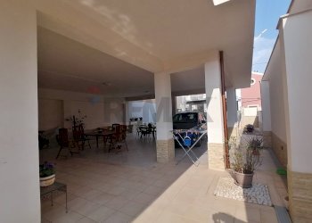 Terrazza - Casa indipendente via Mondello
 
16, Santa Croce Camerina - foto 1