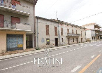 Foto 10 - Casa indipendente Via Roma
 
63, Sant'Egidio alla Vibrata - foto 10