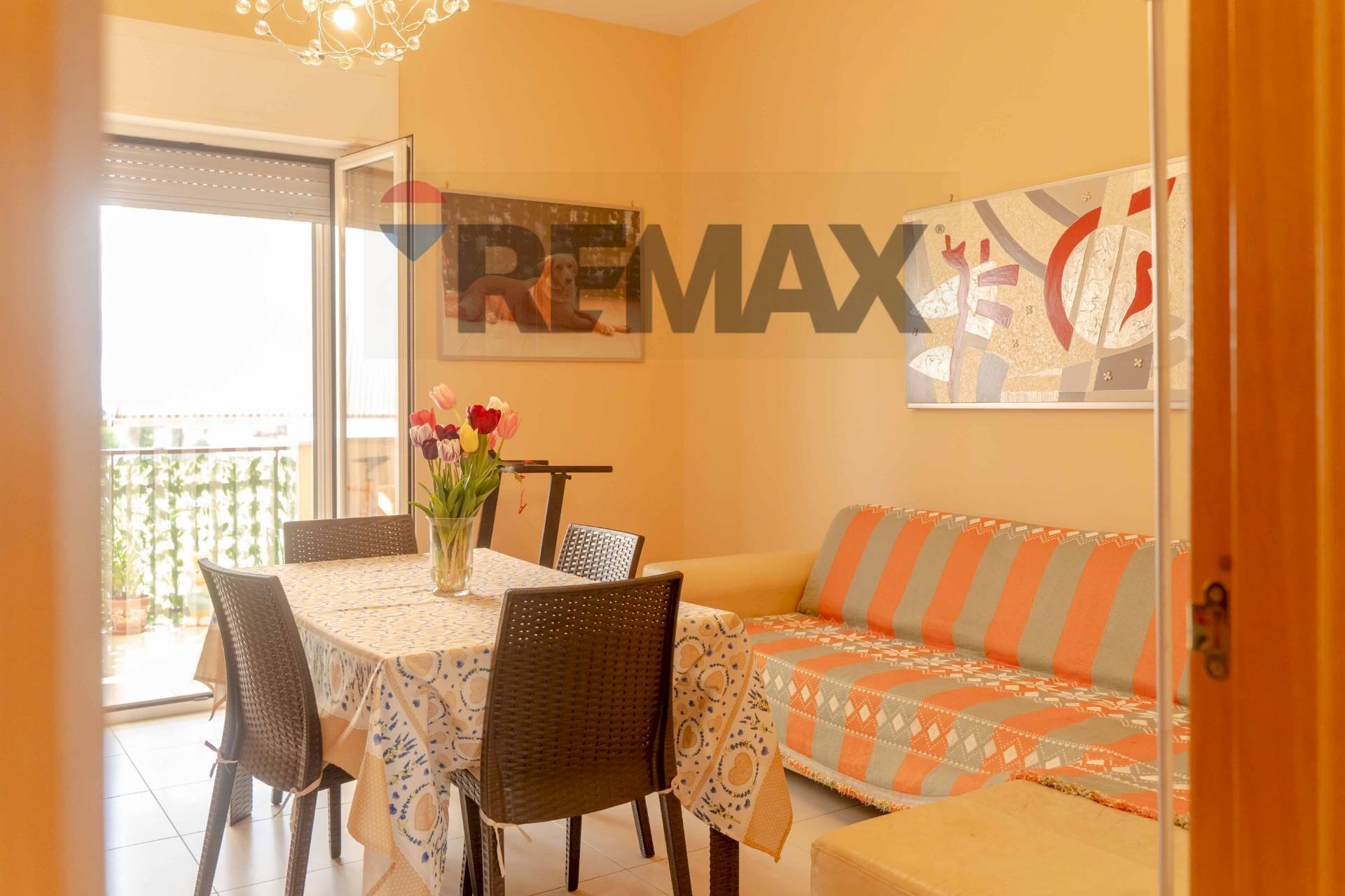 Sala da pranzo - Trilocale Via Oristano
 
6, Modugno - foto 1