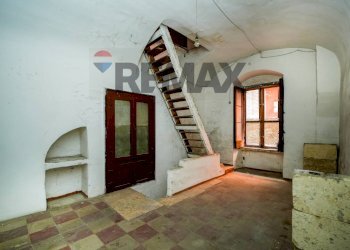 Scale - Trilocale via Vergini
 
30, Modugno - foto 4