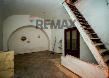 Scale - Trilocale via Vergini
 
30, Modugno - foto 6