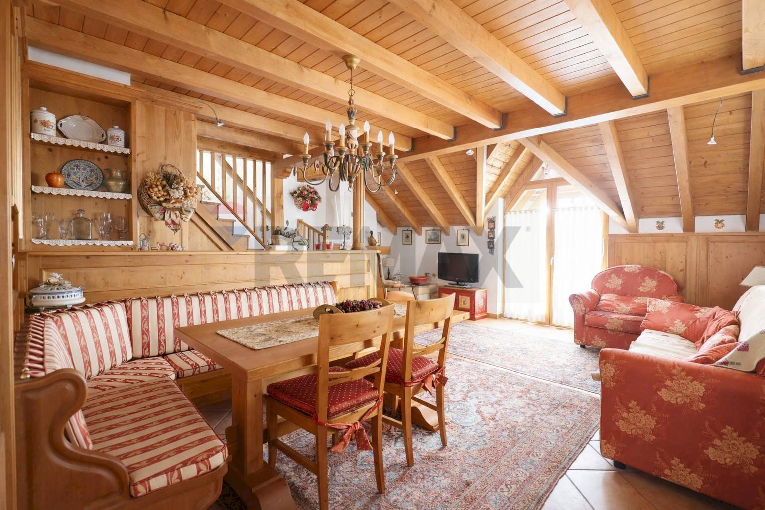 Sala da pranzo - Villa Bifamiliare VIA MAGGIORE, Roana - foto 3