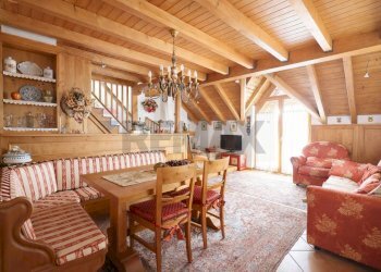 Sala da pranzo - Villa Bifamiliare VIA MAGGIORE, Roana - foto 3