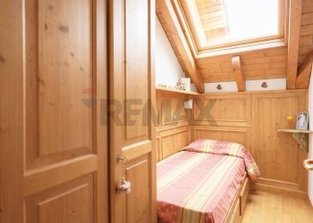 Camera / camera da letto - Villa Bifamiliare VIA MAGGIORE, Roana - foto 9