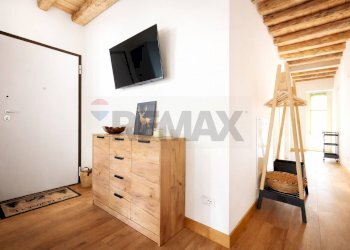 Hall / corridoio - Villa Bifamiliare VICOLO DEGLI ORTI, Asiago - foto 8