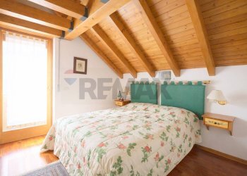 Camera / camera da letto - Casa semi indipendente VIA ZEBIO
 
37, Roana - foto 14