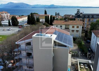 Foto 1 - Attico via scuole, Desenzano del Garda - foto 1