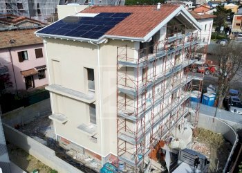 Foto 11 - Attico via scuole, Desenzano del Garda - foto 11