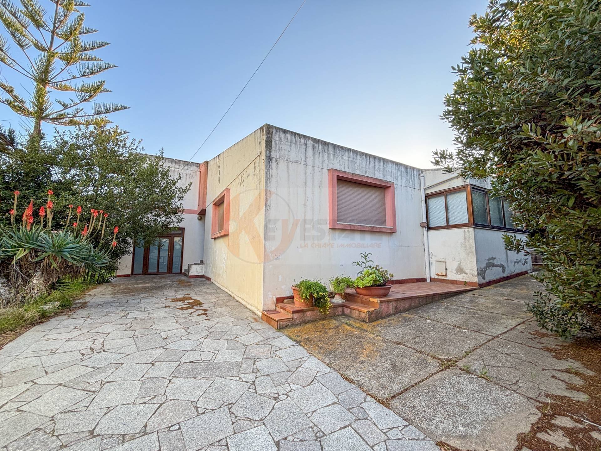 Foto 1 - Villa vicolo colonia romana
 
5, Porto Torres - foto 1