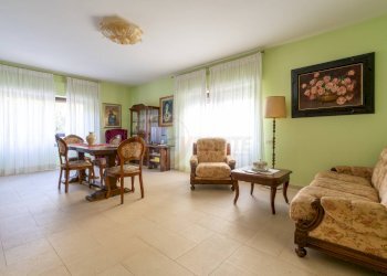 Foto 1 - Casa indipendente vicolo colonia romana
 
5, Porto Torres - foto 1