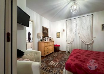 CAMERA DA LETTO - Villa Via Vittorio Emanuele II, Strevi - foto 27