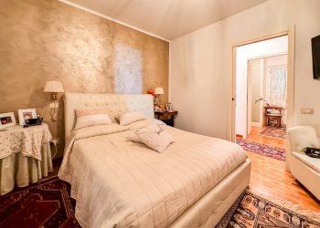 CAMERA MATRIMONIALE - Villa Via Vittorio Emanuele II, Strevi - photo 22