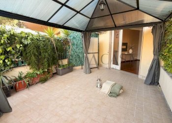 Foto 2 - Bilocale via serenella
 
5, Sanremo - foto 2