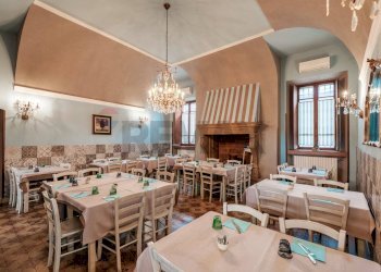 Sala da pranzo - Locale Commerciale via Umberto I
 
66, Flero - foto 16