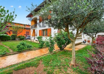 Casa all\'aperto - Trilocale via Redipuglia
 
8, Provaglio d'Iseo - foto 21