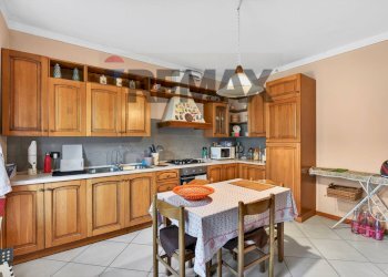 Cucina - Trilocale via Redipuglia
 
8, Provaglio d'Iseo - foto 33