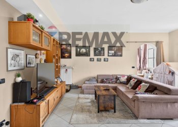 Soggiorno - Quadrilocale via Redipuglia
 
8, Provaglio d'Iseo - foto 27