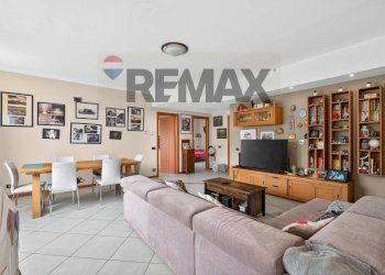 Sala da pranzo - Villa via Redipuglia
 
8, Provaglio d'Iseo - foto 12