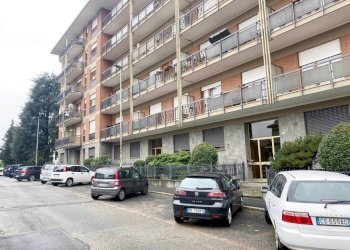 Facciata - Trilocale via Crimea, 13, Rivoli - foto 1