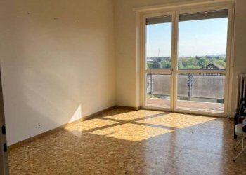 Camera da letto - Trilocale via Crimea, 13, Rivoli - foto 12