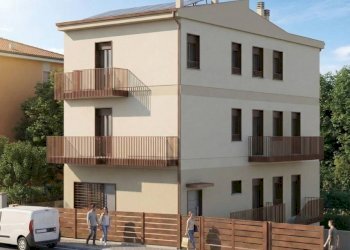 Facciata - Bilocale via dei Giardini, Bologna (zona Corticella) - foto 2