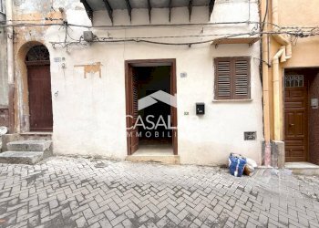 Foto 1 - Appartamento via Vittorio Emanuele Orlando
 
19, Carini - foto 1