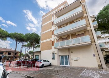 Foto 24 - Trilocale Viale Toscaninni
 
16, Cervia - foto 24