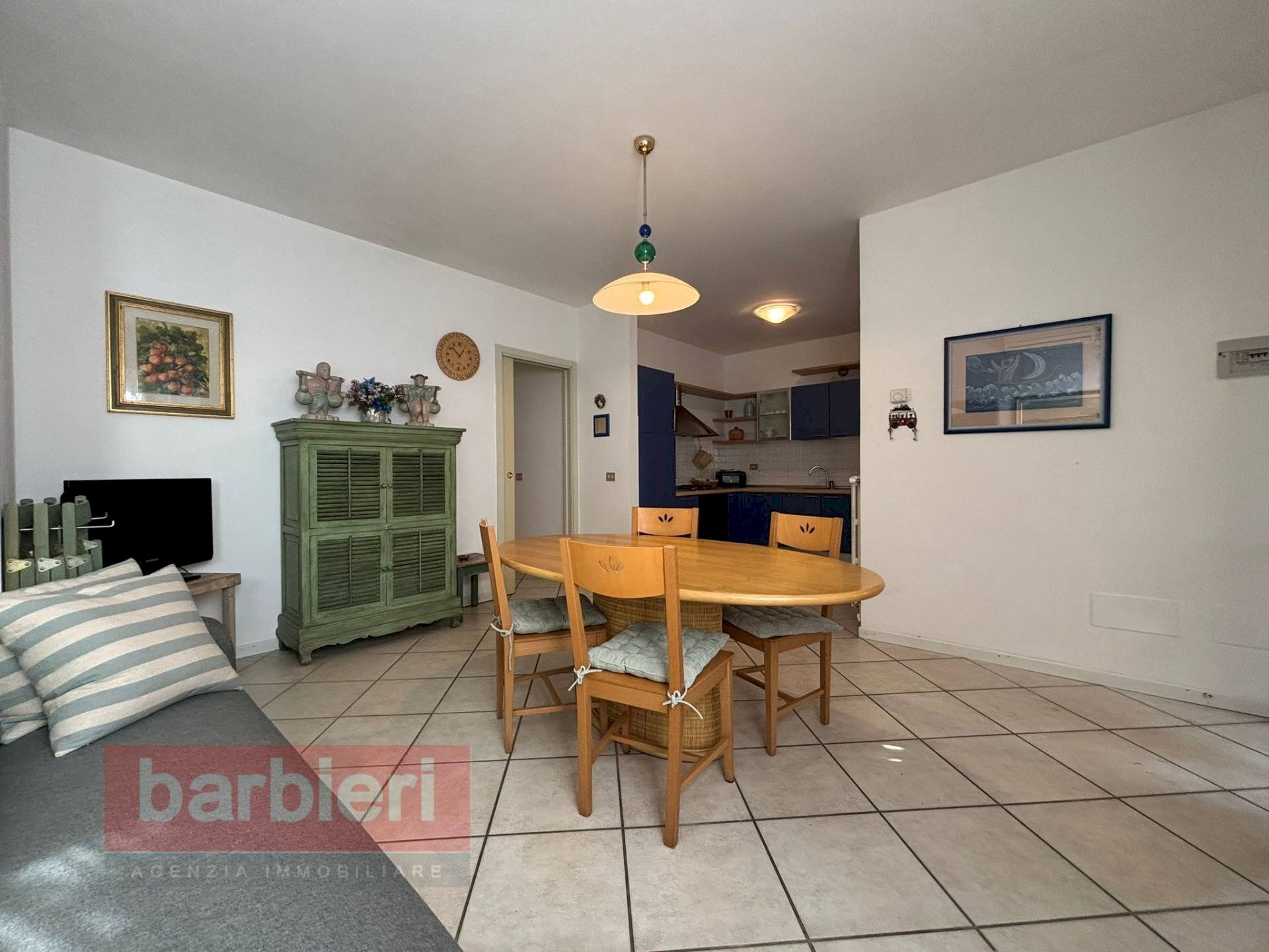 Foto 2 - Trilocale viale tiziano
 
24, Cervia - foto 2