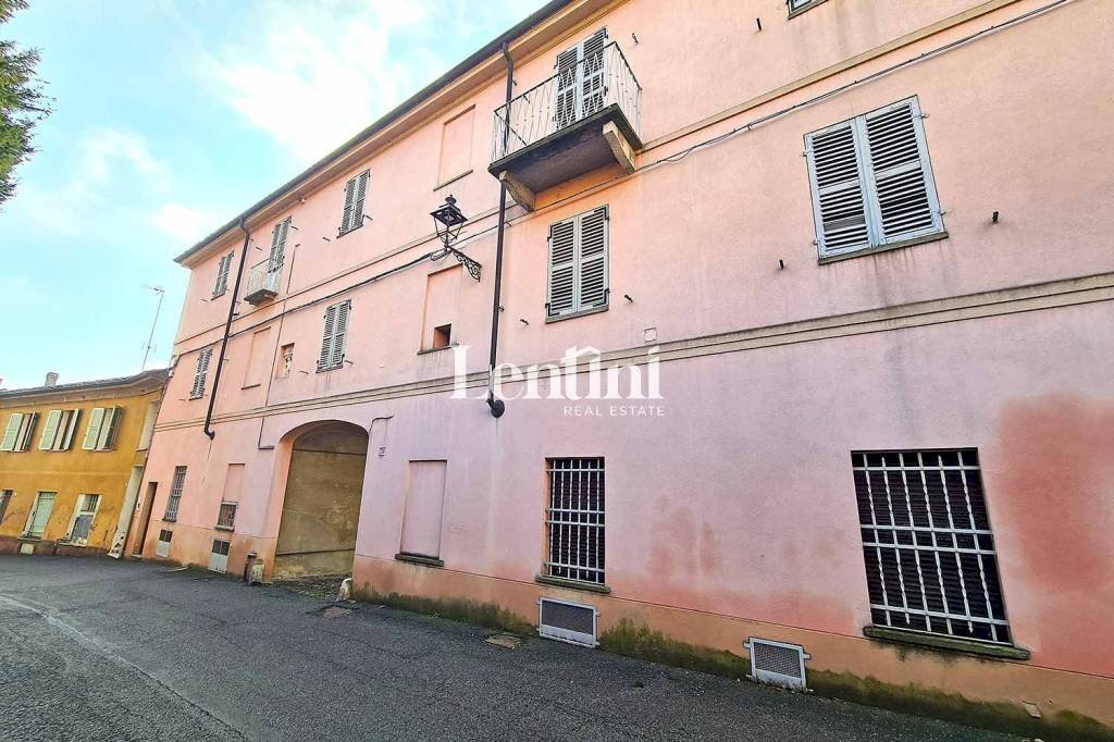 Facciata - Villa via Umberto I, Terruggia - foto 2