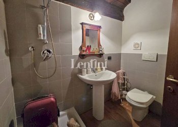 Bagno - Appartamento via Evasio Leoni, Casale Monferrato - foto 10