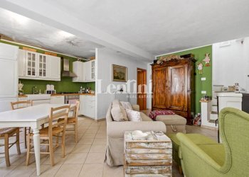 Salone - Rustico via Monteacuto, 18, Camagna Monferrato - foto 1