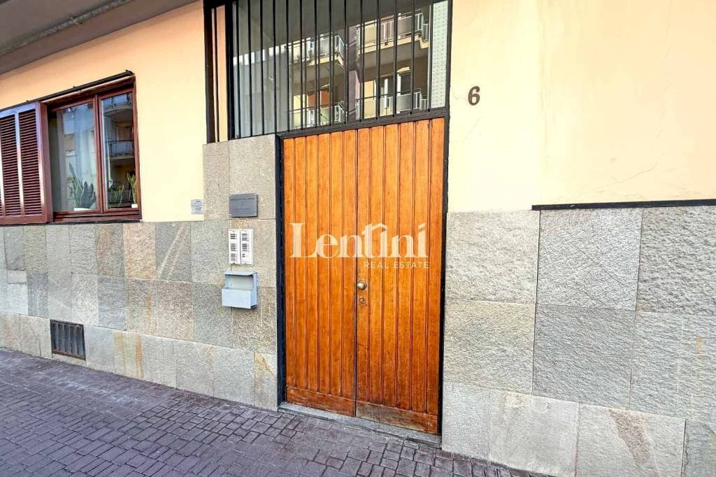 Ingresso - Trilocale via Giacomo Matteotti, 6, Casale Monferrato - foto 2