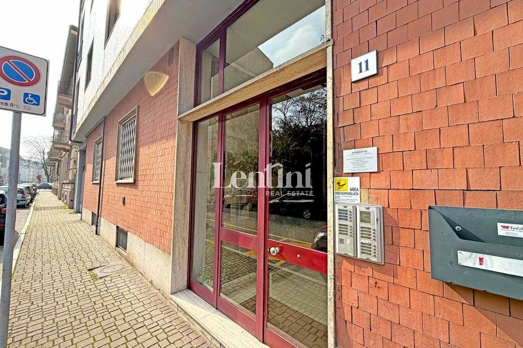 Facciata - Appartamento via Martino Spanzotto, 11, Casale Monferrato - foto 2