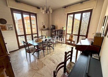Sala da pranzo - Appartamento via Martino Spanzotto, 11, Casale Monferrato - foto 9