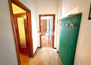Corridoio - Appartamento via Martino Spanzotto, 11, Casale Monferrato - foto 16