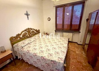 Camera da letto - Appartamento via Martino Spanzotto, 11, Casale Monferrato - foto 19