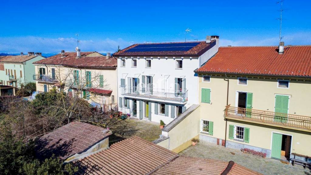 Facciata - Rustico Cascina Serra, 4, Treville - foto 2