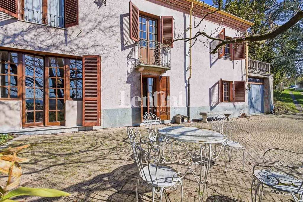 Facciata - Villa via Guglielmo Marconi, 25, San Giorgio Monferrato - foto 1