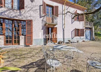Facciata - Villa via Guglielmo Marconi, 25, San Giorgio Monferrato - foto 1