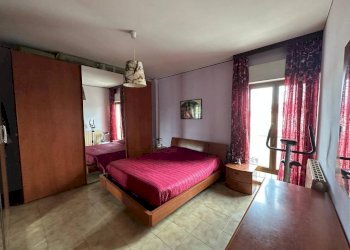 Camera da letto - Quadrilocale via Antonio Gramsci, 9, Gallarate - foto 4