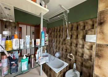 Bagno - Quadrilocale via Antonio Gramsci, 9, Gallarate - foto 13