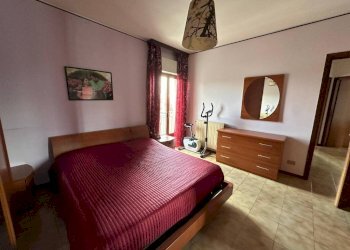 Camera da letto - Quadrilocale via Antonio Gramsci, 9, Gallarate - foto 15