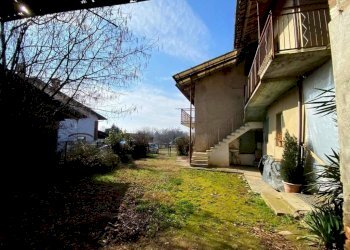 Giardino - Casa indipendente strada dei Magnini, Mondovì - foto 4