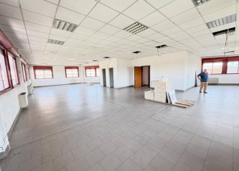 Interno non residenziale - Ufficio via Enrico Cosenz, 18, Milano (zona Bovisa) - foto 21