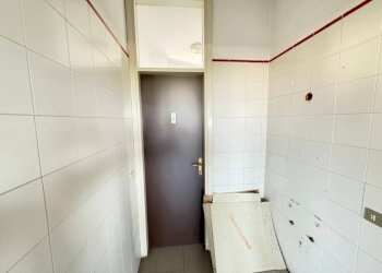 Bagno - Ufficio via Enrico Cosenz, 18, Milano (zona Bovisa) - foto 33
