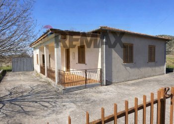 Casa all\'aperto - Casa indipendente Via Nevali
 
9, Roccasecca - foto 1